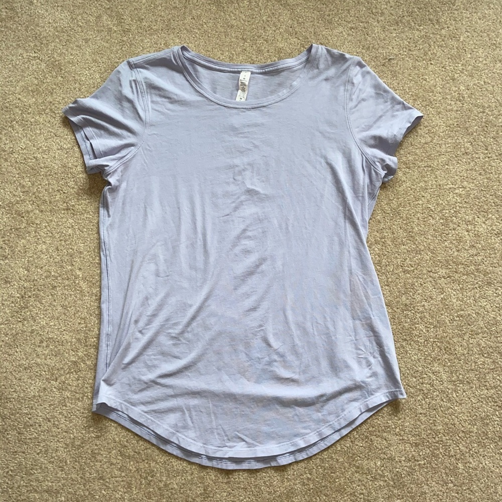 lululemon love tee!